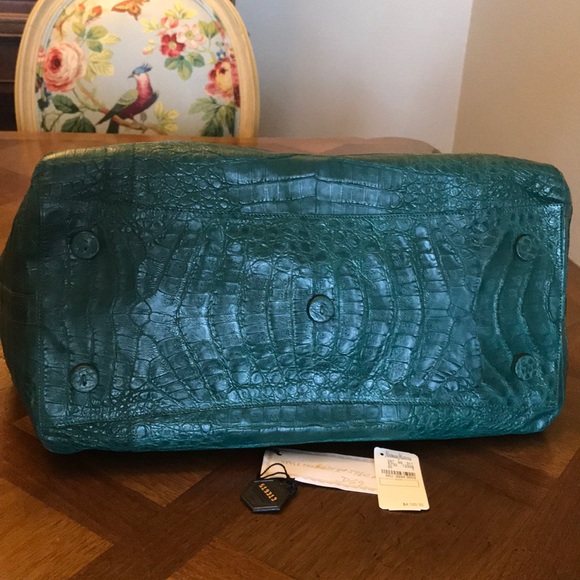 Nancy Gonzalez Tote - Picture 4 of 8